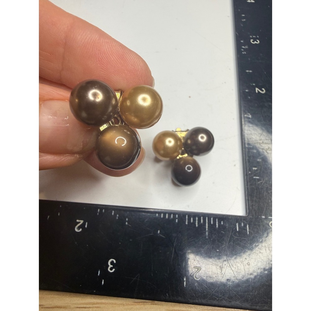 Vintage Faux Pearl Cluster Clip On Earrings Brown Champagne Gold Tone Triad